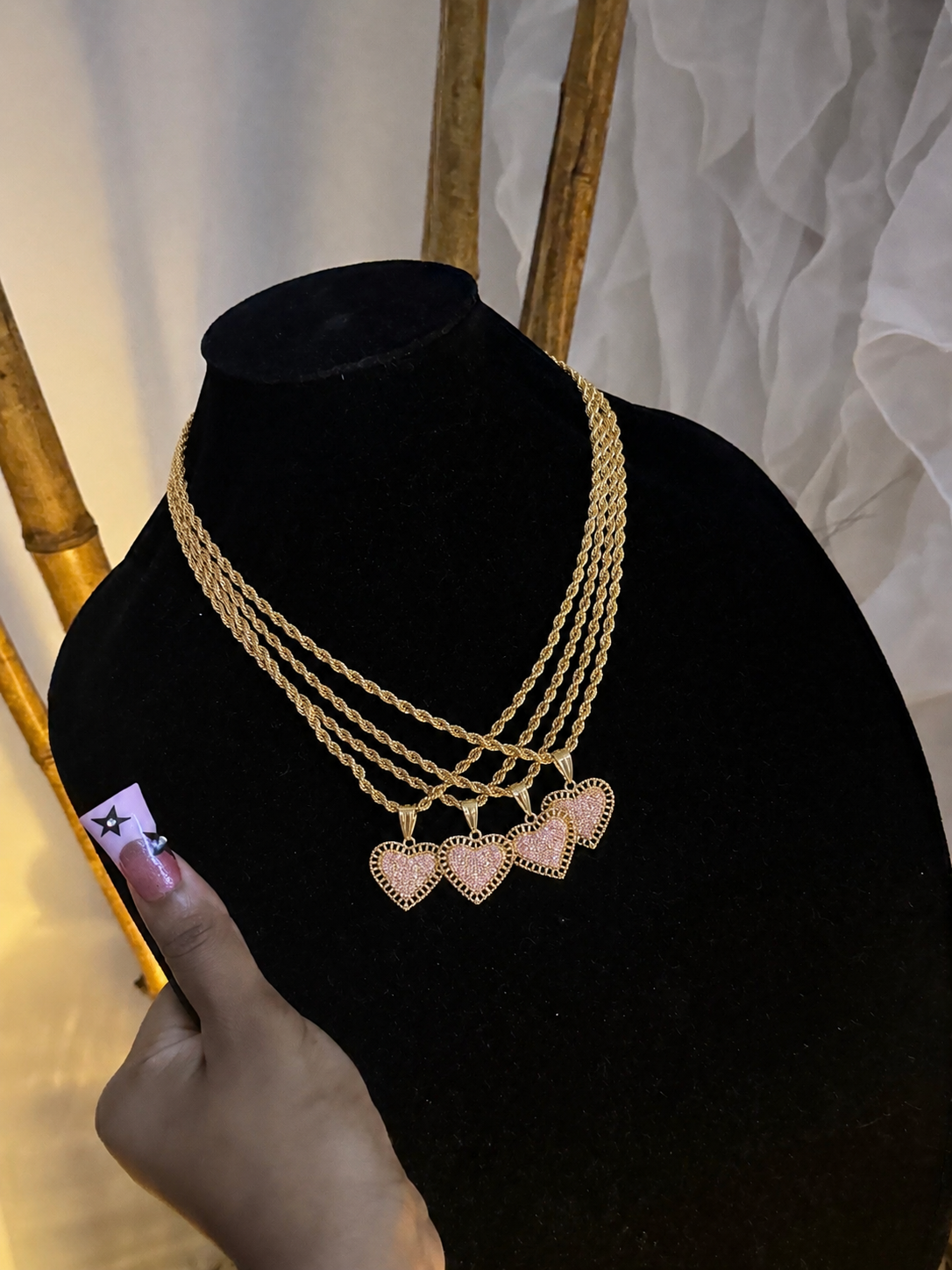 1OF1 HEART NECKLACE.