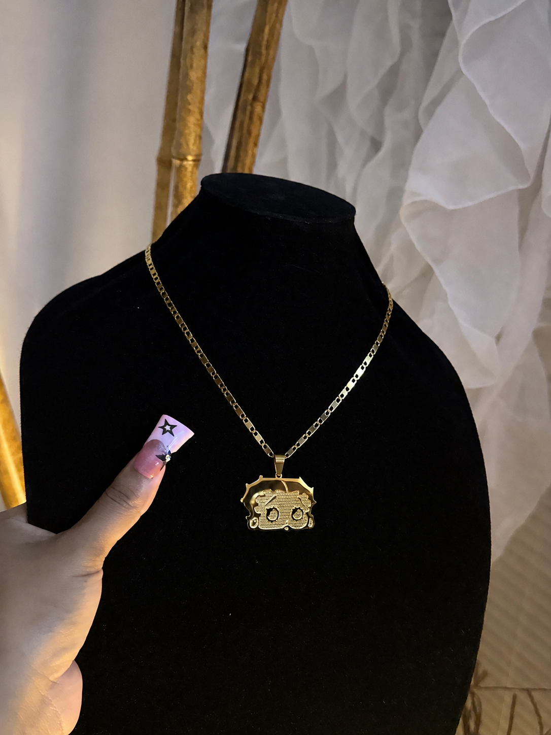 BETTY BOOP NECKLACE