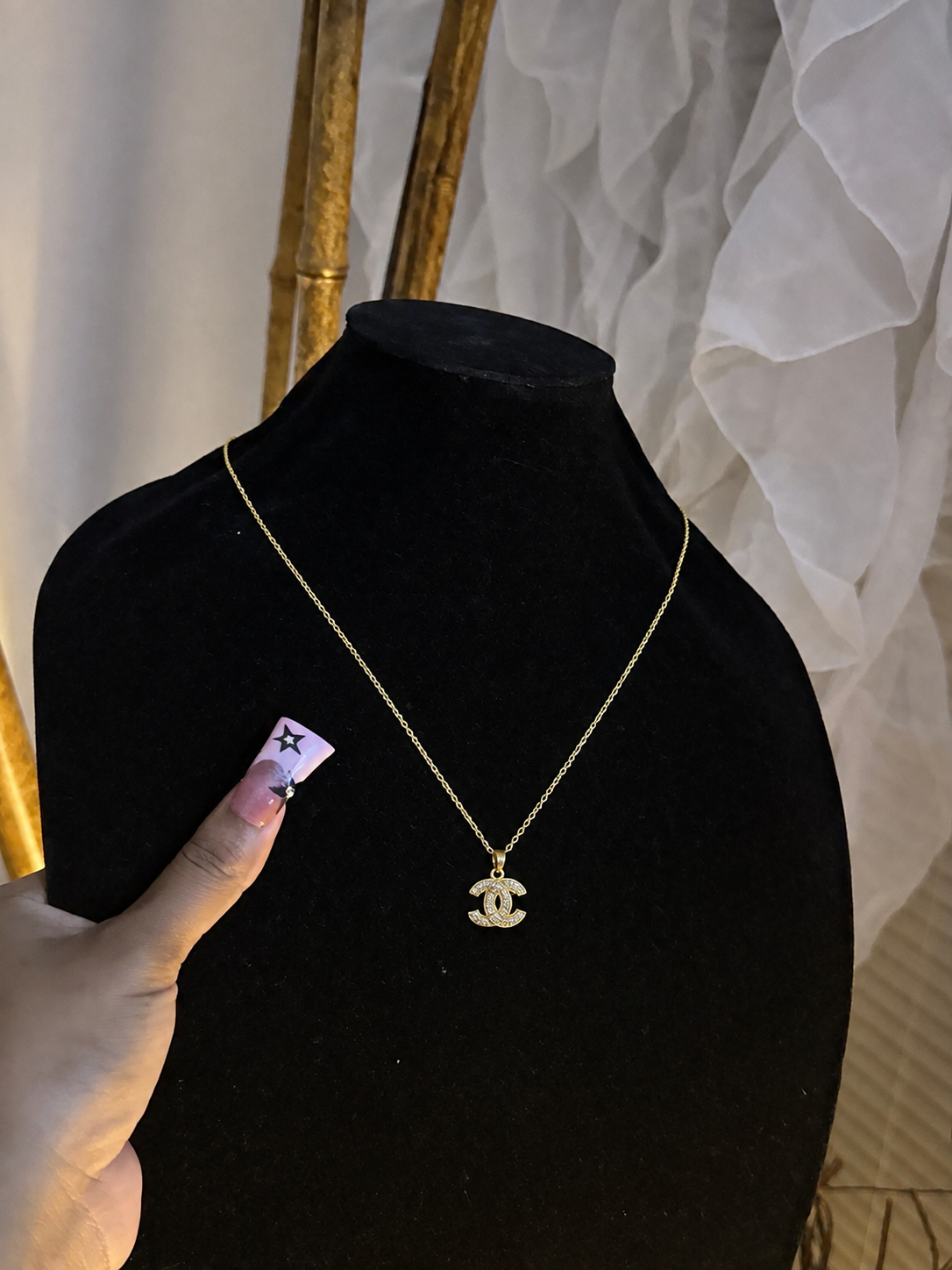 DOUBLE C NECKLACE